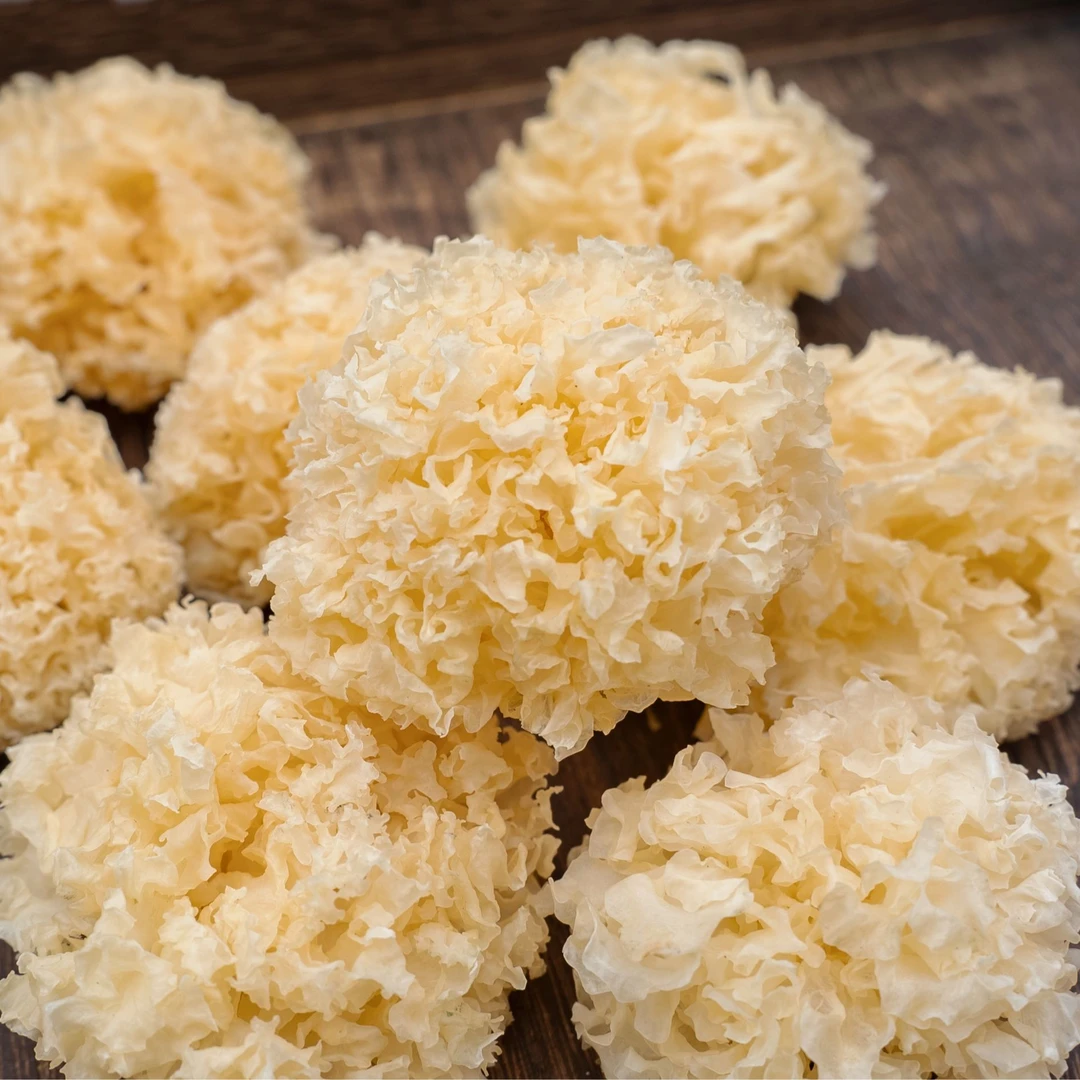 【银耳】整朵天然椴木小银耳可搭桃胶雪燕软糯白木耳土特产新货干货