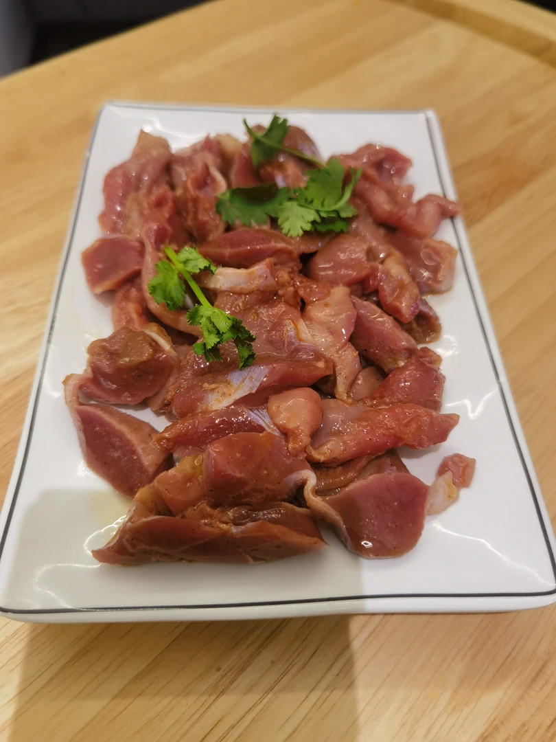 炎顺县城烤盘拌油鸡胗