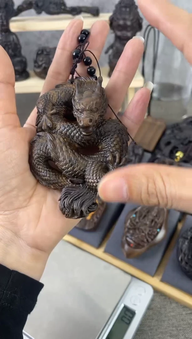 【闪购商品】香木立体龙