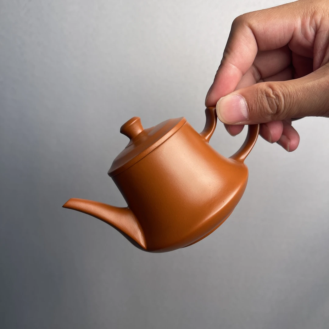 130毫升潮州原矿朱泥全手工手拉壶吉运壶（老安顺）