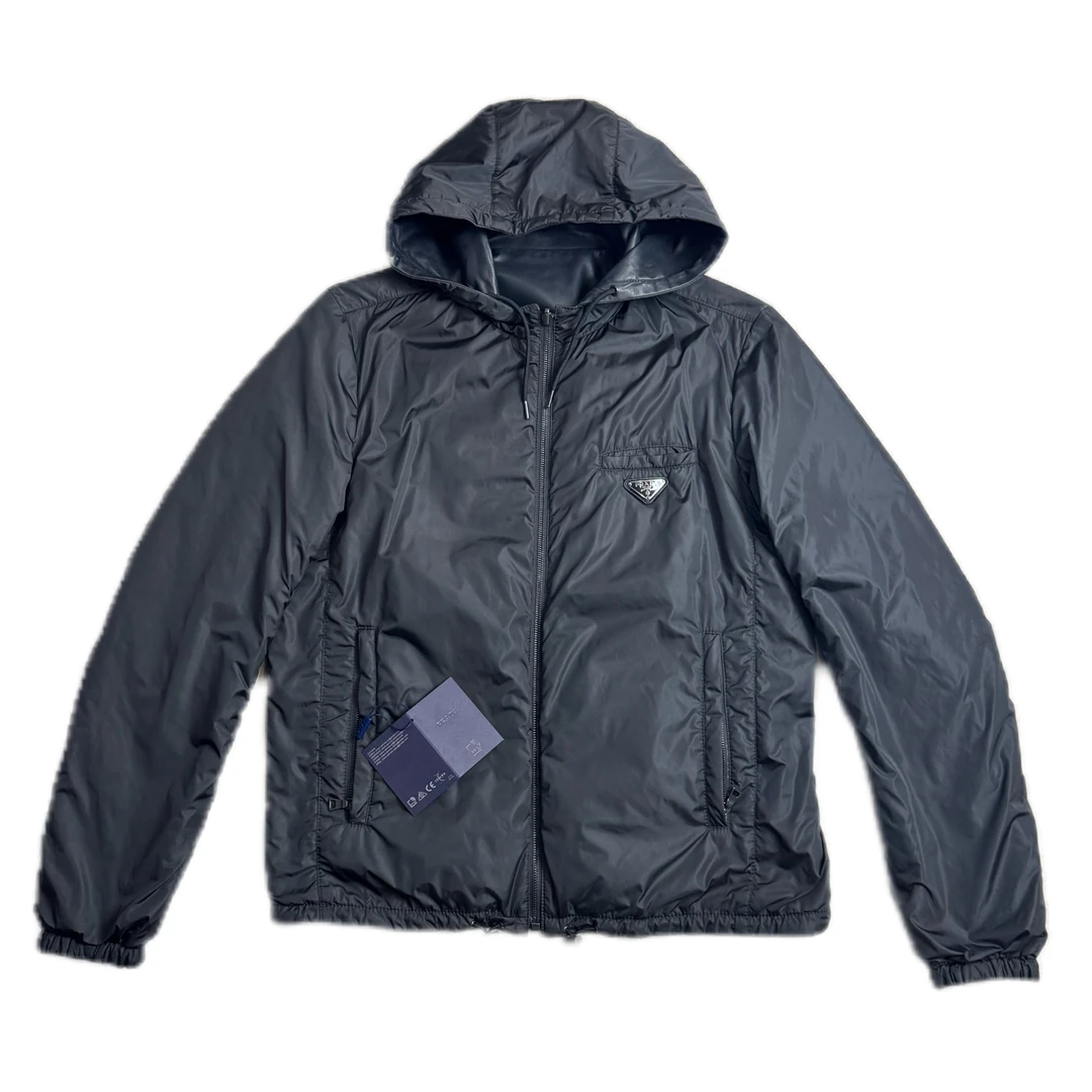 99新 Prada/普拉达 prada黑色尼龙羊皮双面穿三角标爆款外套48码
