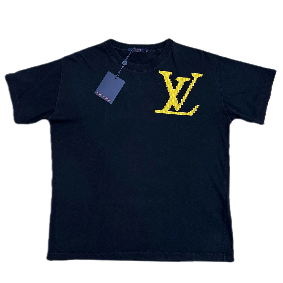 99新 LouisVuitton/路易威登 lv黑色肩膀黄色大logo短袖m码