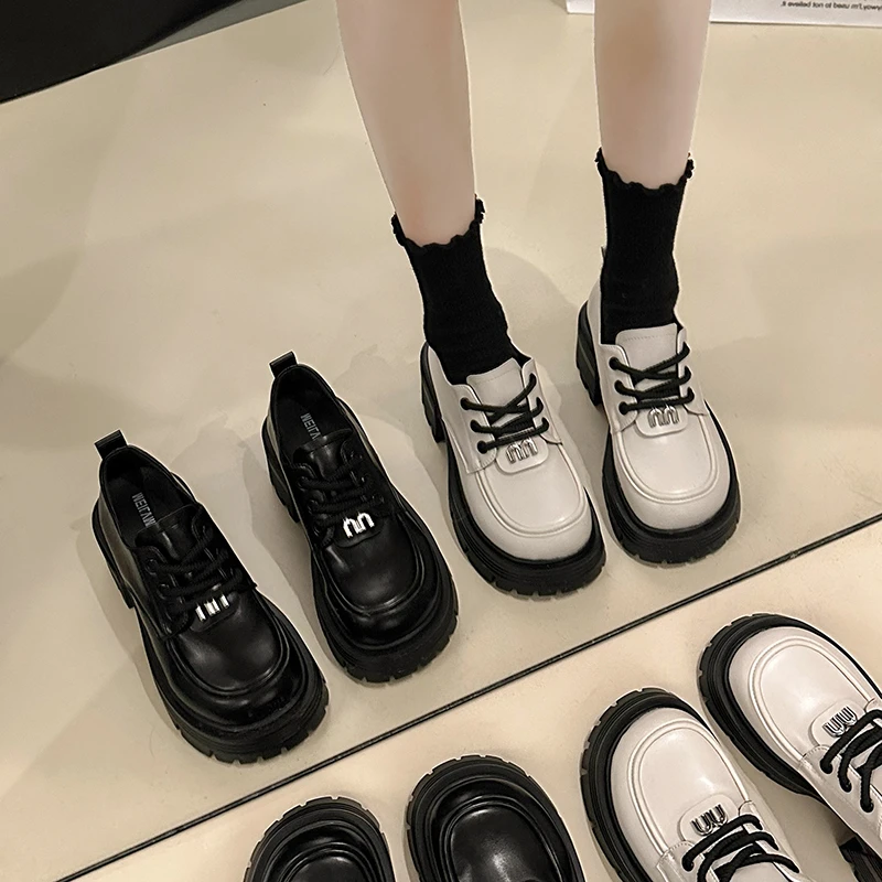 法式厚底小皮鞋女2025春季新款女鞋复古英伦风单鞋子高跟乐福鞋潮