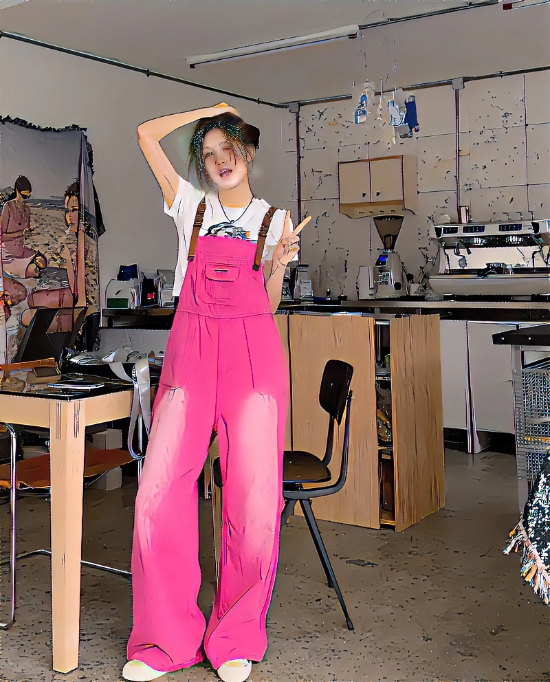 树莓粉色牛仔背带裤女夏小个子2024新款网红炸街奶fufu直筒阔腿裤