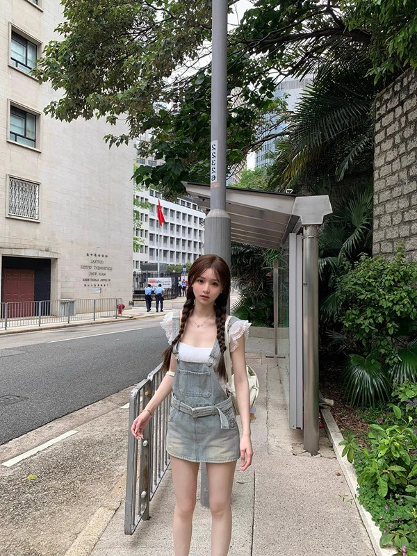 纯欲风辣妹牛仔背带连衣裙女夏季新款小个子百搭显瘦包臀短裙裤