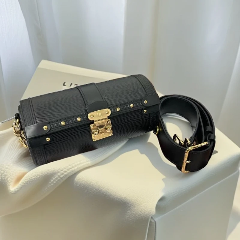 99新 LouisVuitton/路易威登 艾派尔/LV黑色水波纹巴比龙包9618