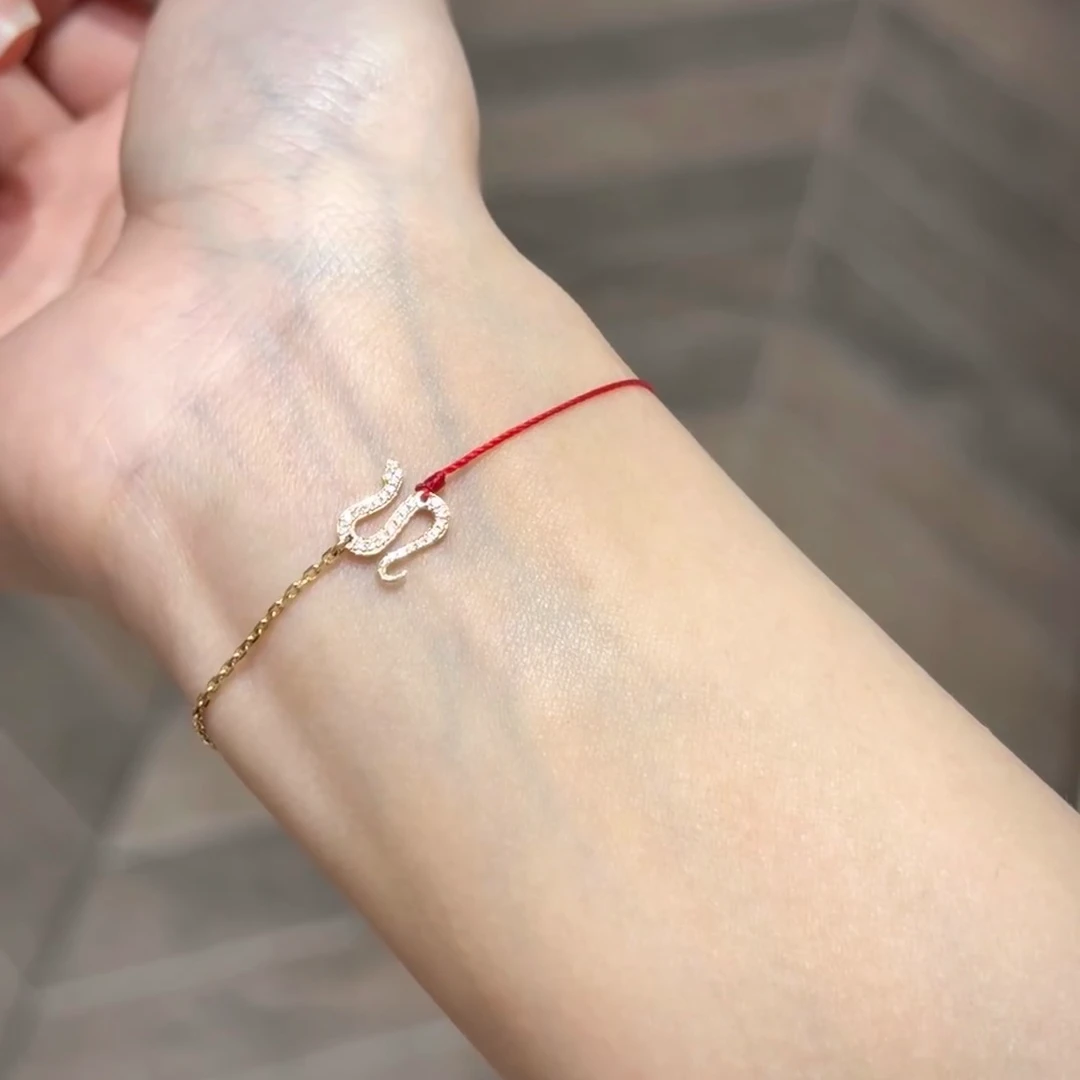 铜合金布艺手链 蛇年红绳 104