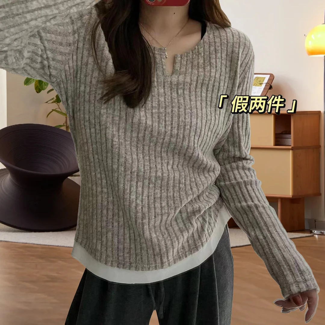 特大码200斤洋气小众坑条拼接设计假两件上衣女秋百搭遮肉长袖T恤