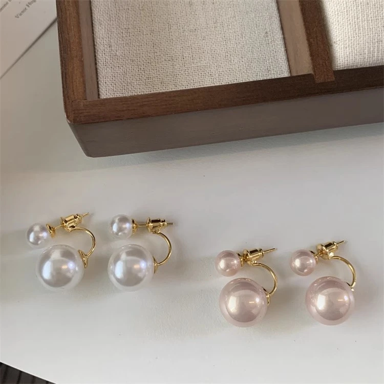 铜合金耳饰 法式复古香槟色仿珍珠耳环女高级感耳坠小众设计轻奢