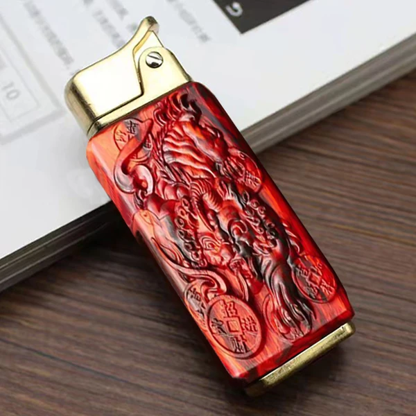 新款复古檀木煤油打火机-个性金属创意复古云端檀木-男士礼品