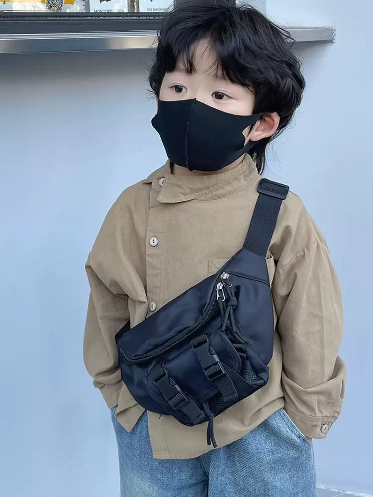 潮酷男童帅气胸包韩版ins儿童单肩包迷你网红外出宝宝小孩斜挎包
