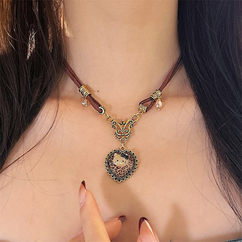 合金皮质项链 X4956-1冬季氛围感美拉德风棕色皮质kt猫爱心项链女