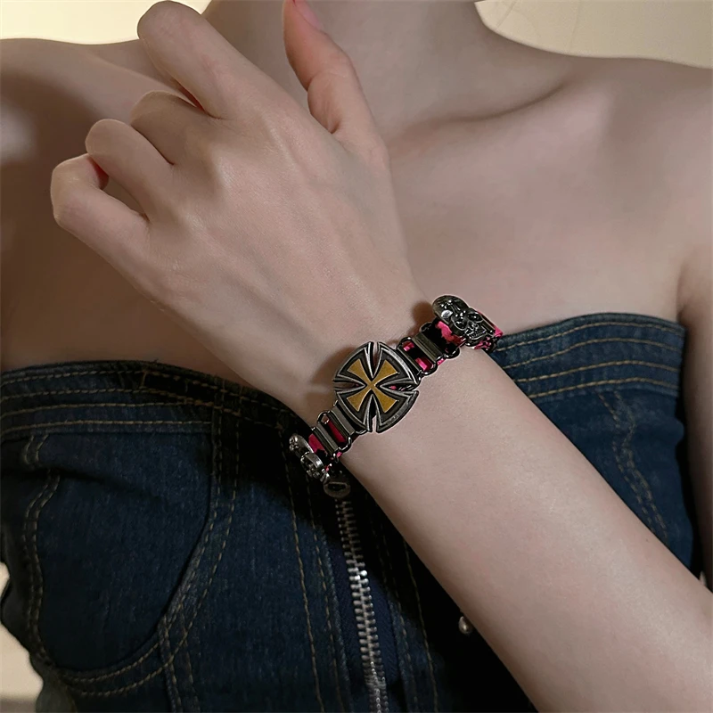 合金皮质手链 S0567-1欧美复古潮流朋克风皮质金属拼接十字花手链