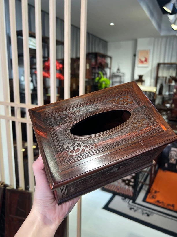 大红酸枝龙凤呈祥纸巾盒