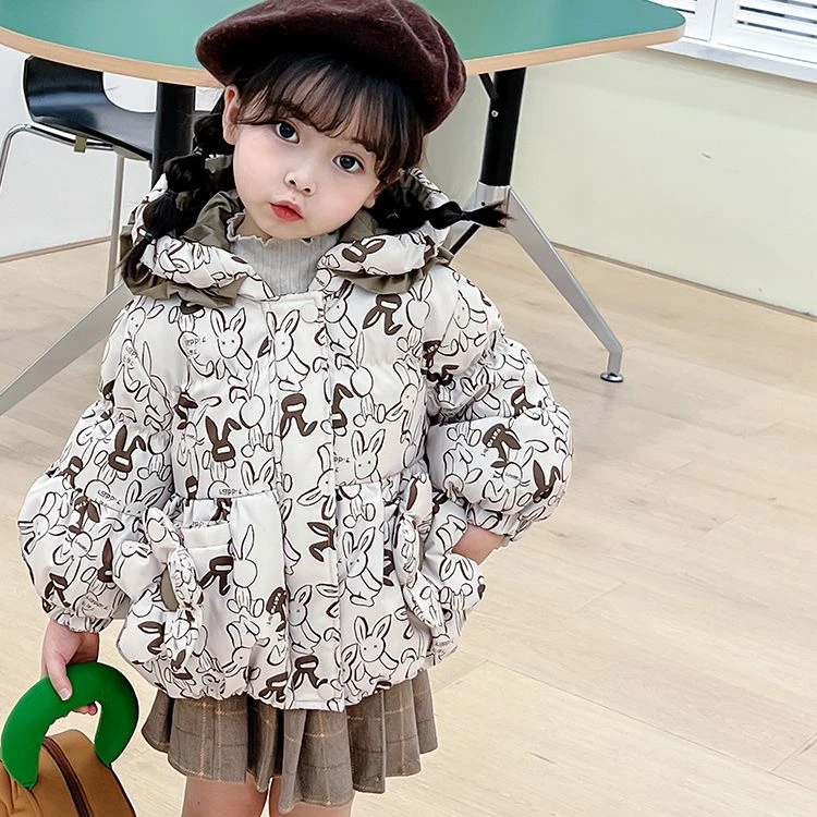 巴菈菈2023冬季新款女童羽绒服常规款儿童卡通宝宝加厚保暖外套DS