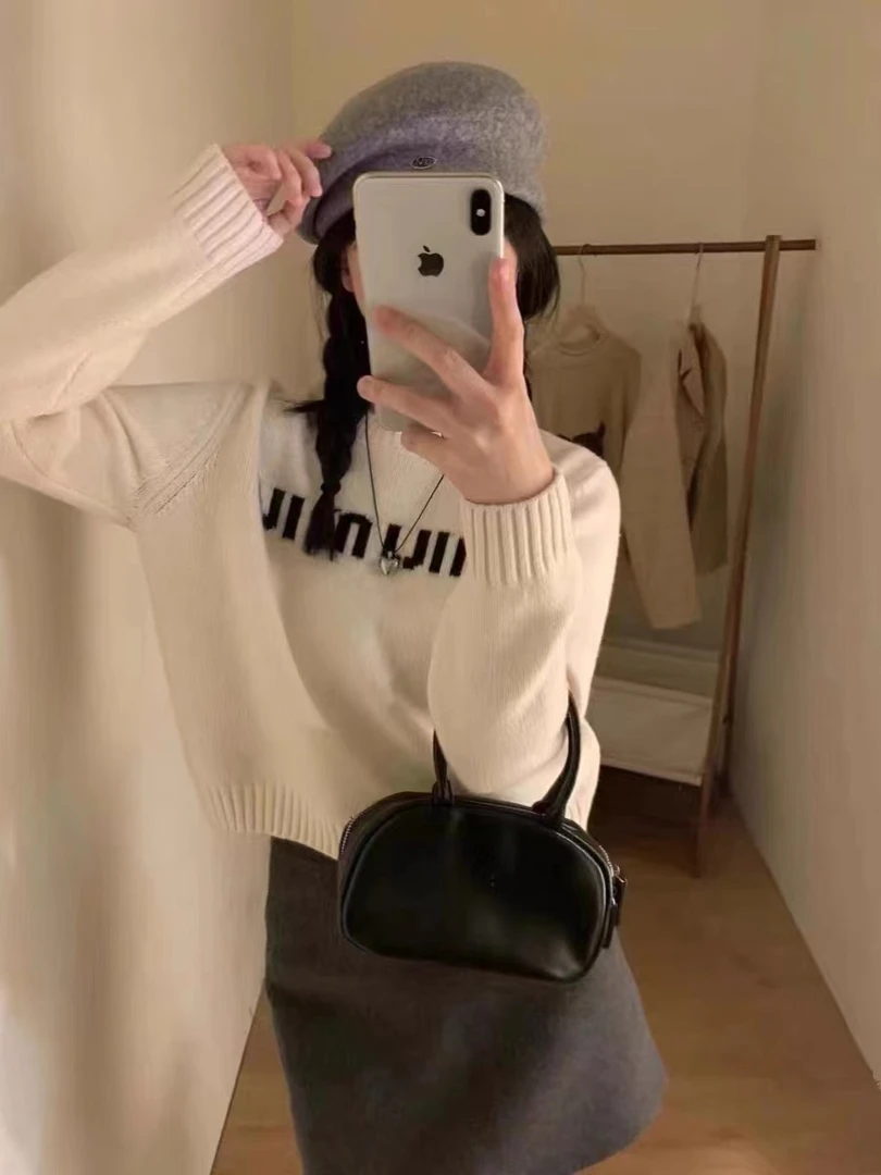 实体店 毛衣卫衣长袖针织衫