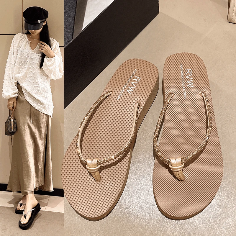 时尚外穿人字拖女夏网红仙女风夹脚沙滩鞋休闲厚底百搭防滑凉拖鞋