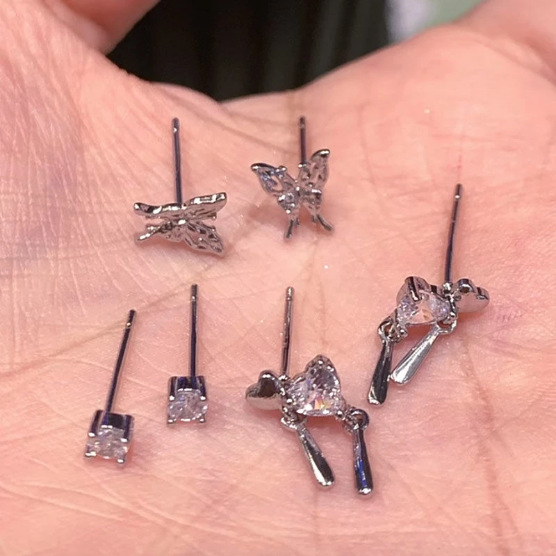 合金耳饰 液态蝴蝶养耳洞耳钉新款潮小众设计感高级耳环耳饰女