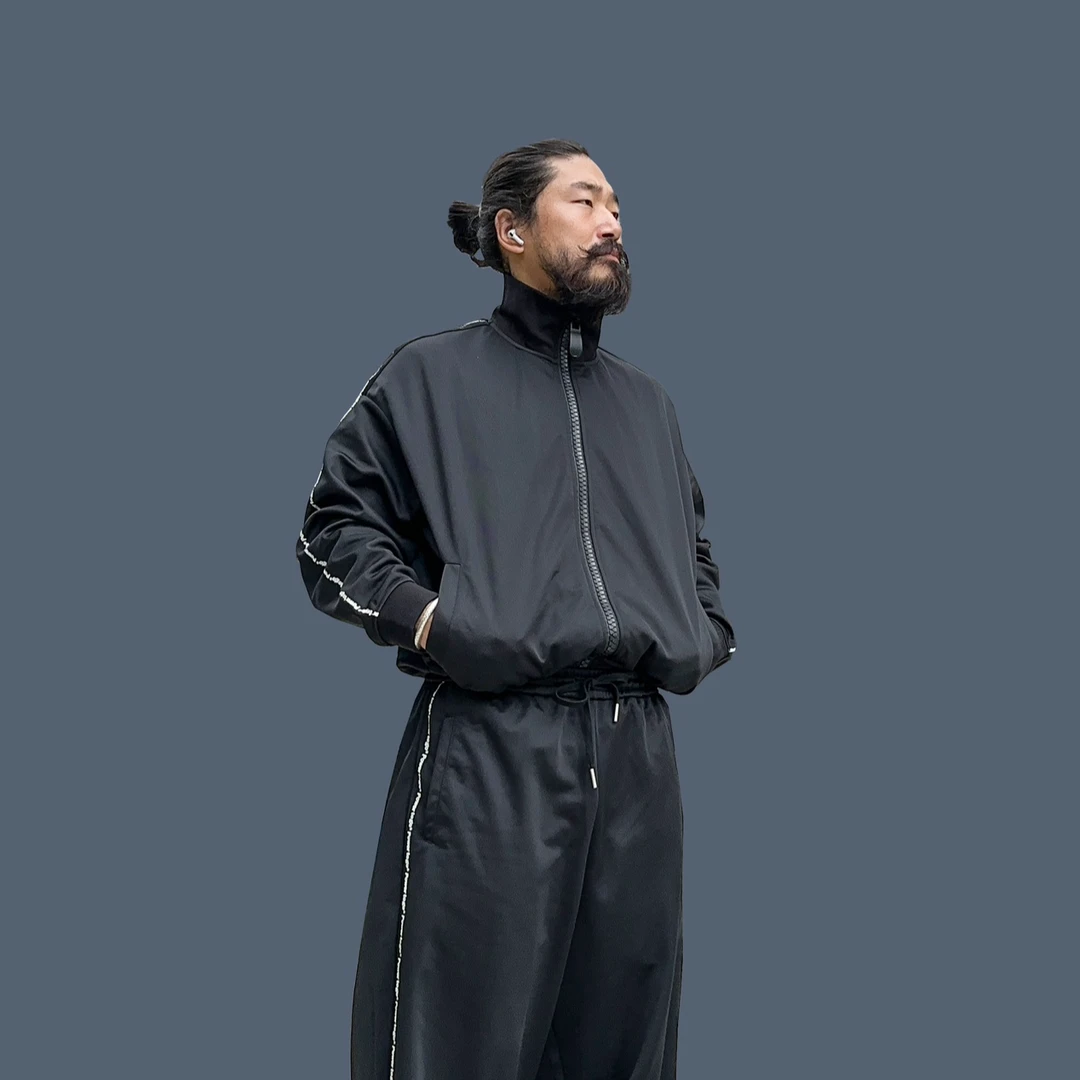 power to go 边缝印字运动风设计时装外套 1209