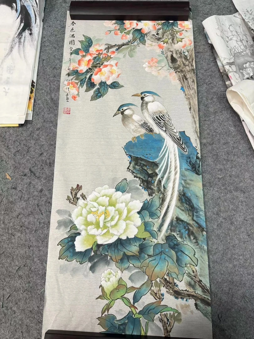 一幅《春色满圆》画作05
