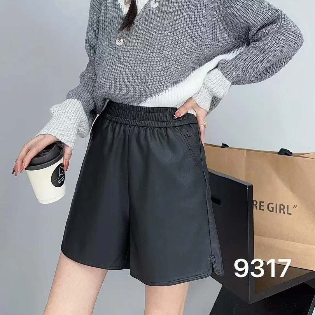 K423黑百搭加厚皮短裤9317
