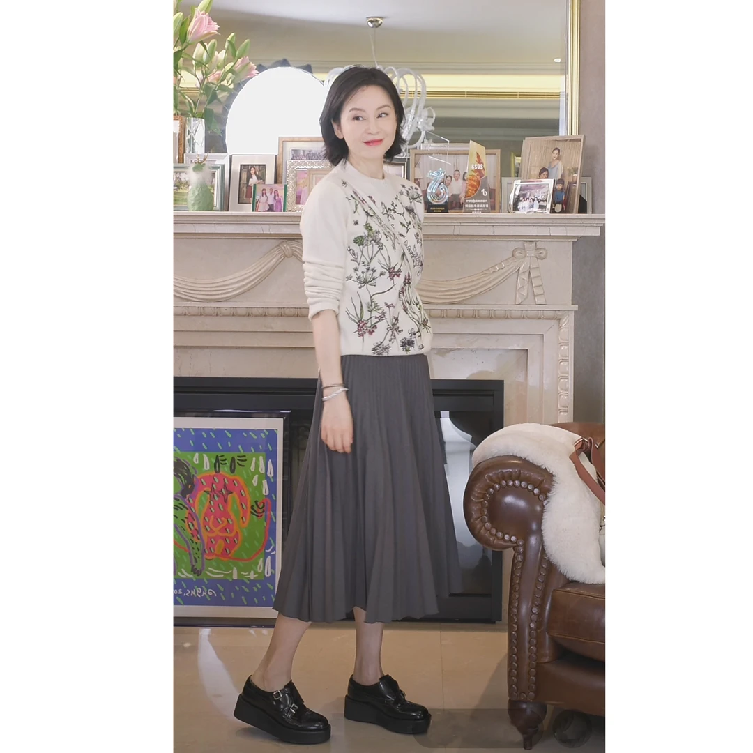 我是摩羯 杜乐丽花园毛衫 D家MORO羊绒羊毛10w针绣花秋针织衫