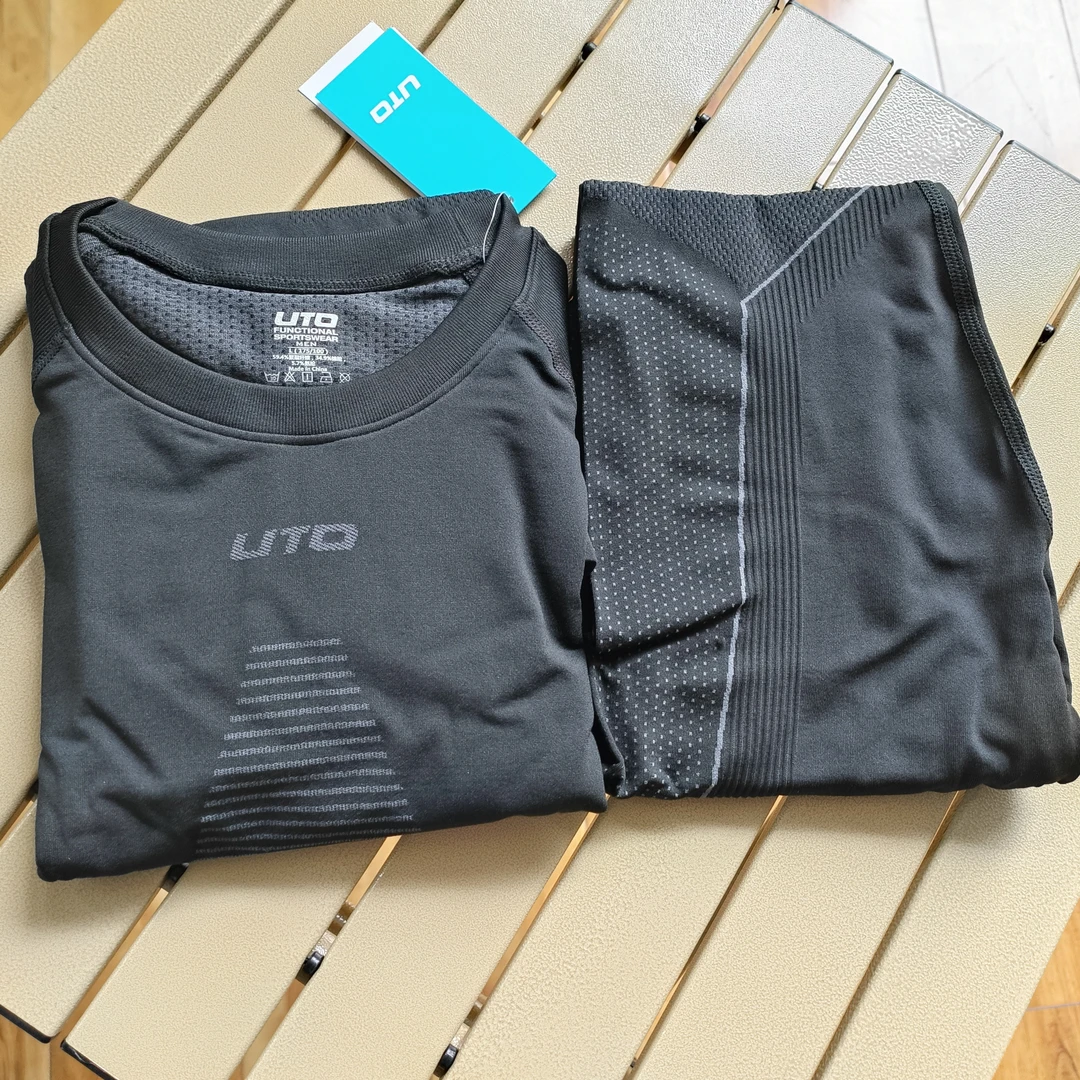 UTO蓄热保暖吸湿排汗抗菌运动型功能内衣套装速干休闲
