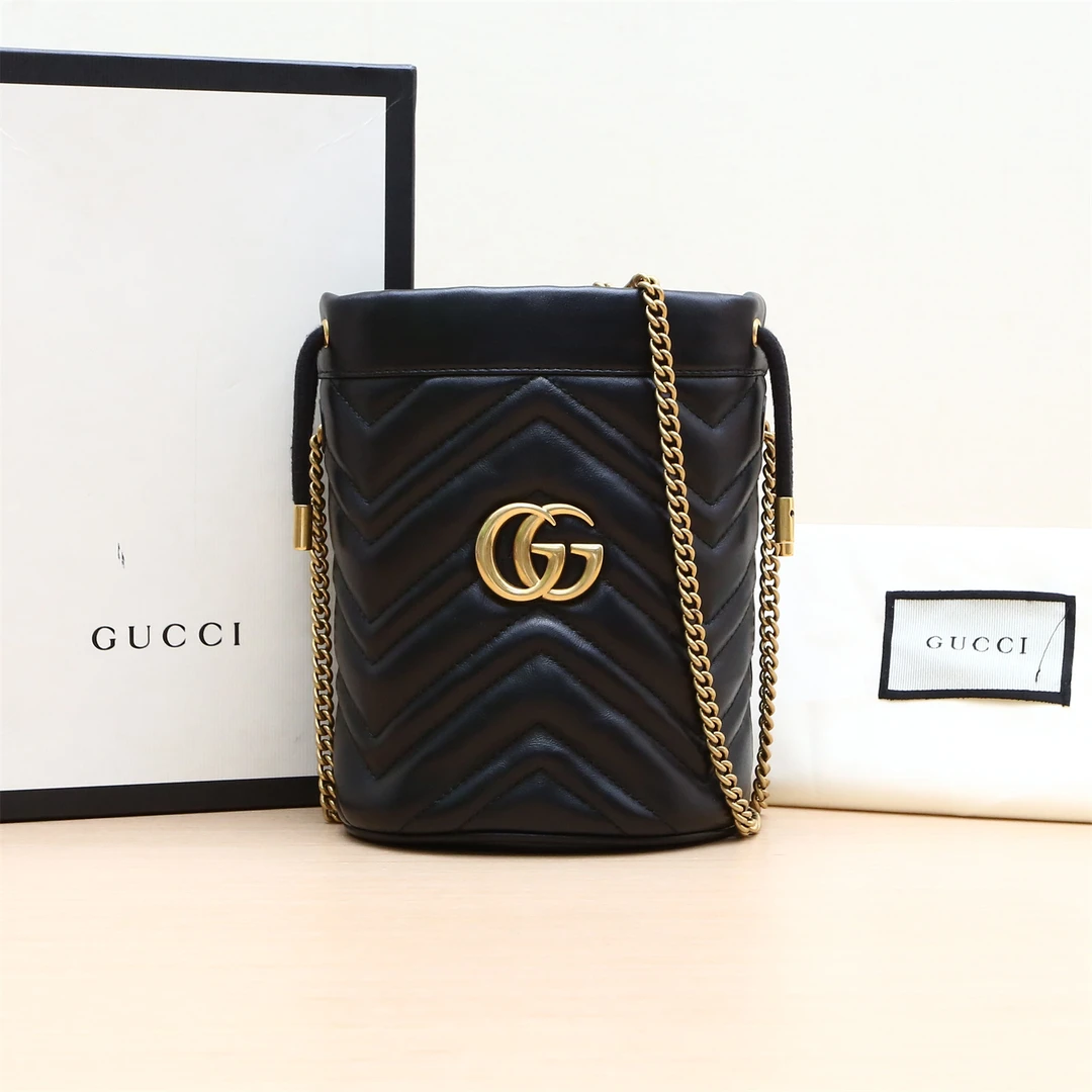 95新 GUCCI/古驰 GG 斜挎包 Mini 17 黑色 P234759089