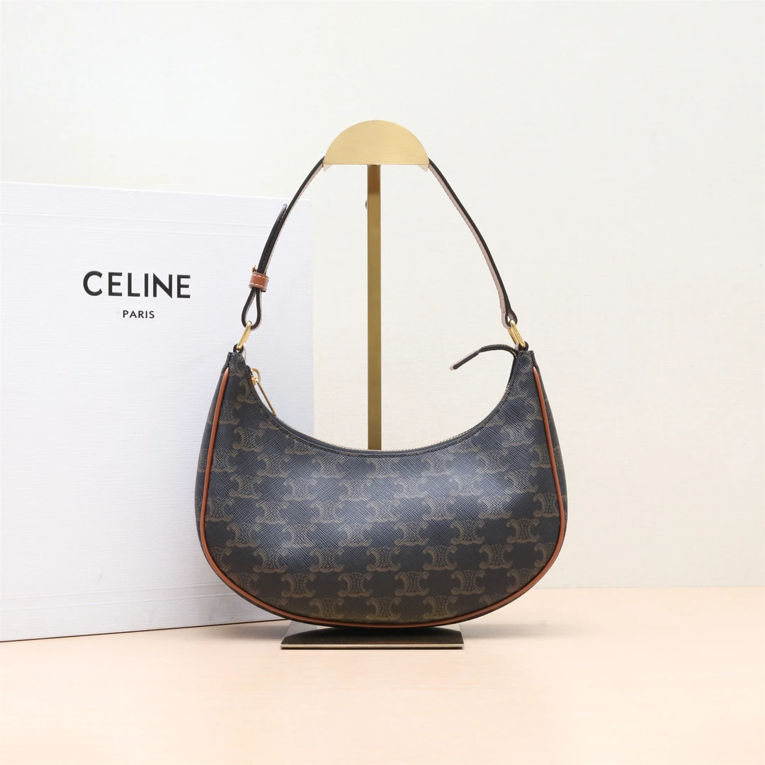 95新 Celine/思琳 AVA 豌豆包 腋下包 单肩包 P224726308