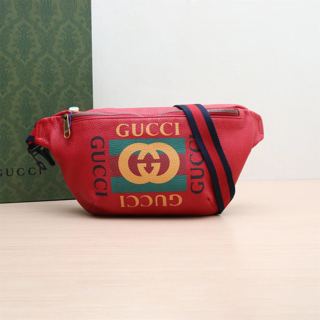 95新 GUCCI/古驰 Gucci 标识印花皮革 腰包 红色 P214137275