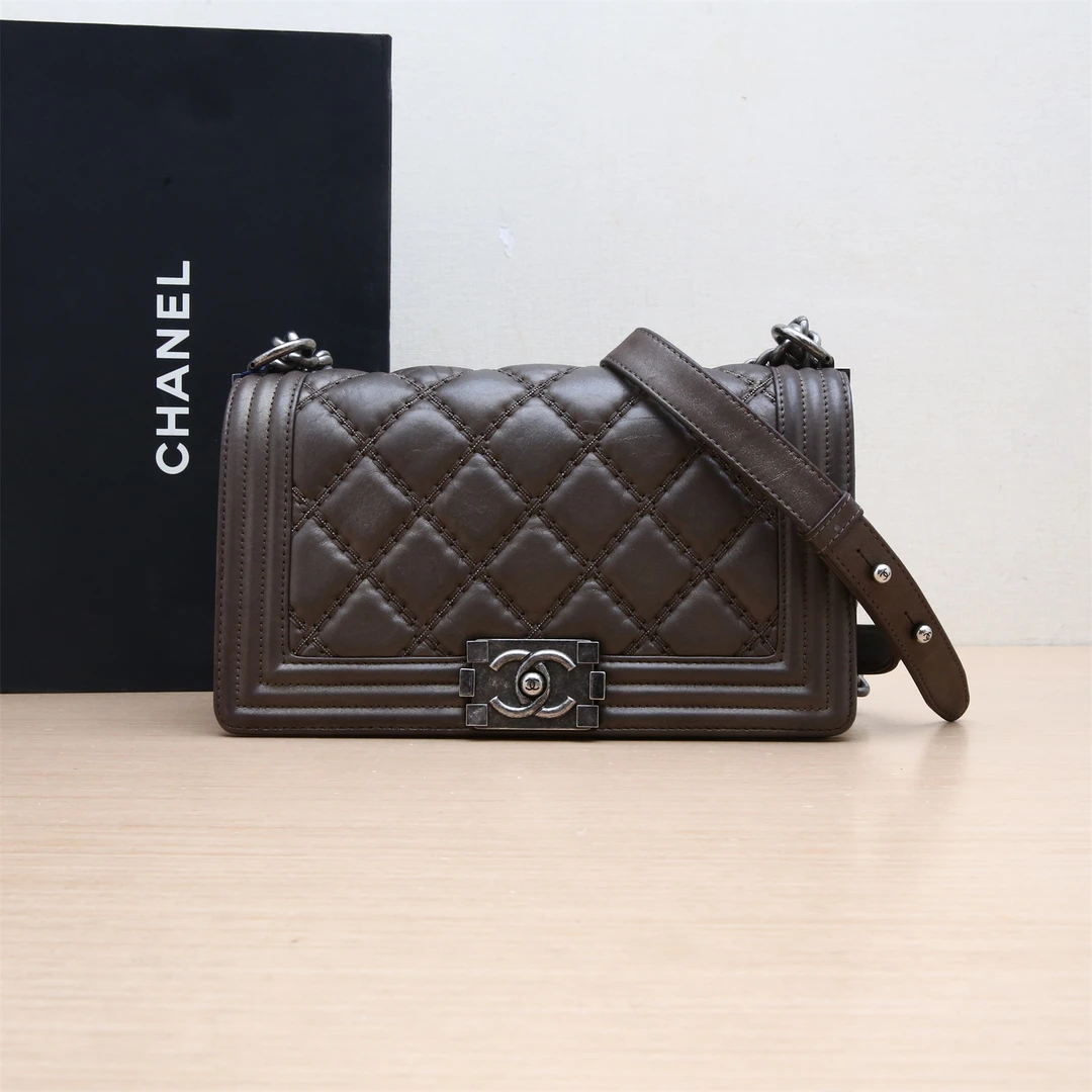 95新 Chanel/香奈儿 单肩包Leboy 中号 25cm 棕色 23开P244378803