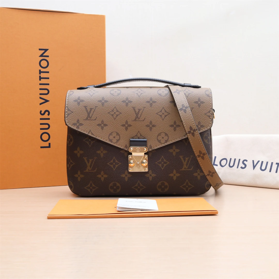 99新 LouisVuitton/路易威登 单肩包邮差包 拼色 2020 P224518916