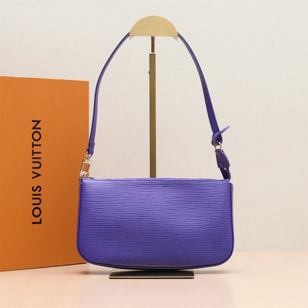 99新 LouisVuitton/路易威登 水波纹 麻将包 手提包 P224827676
