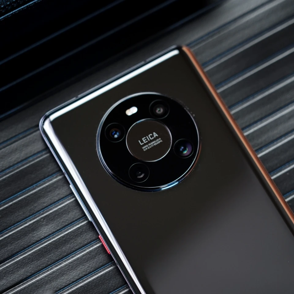 9新 Huawei/华为 mate40 8+128内存
