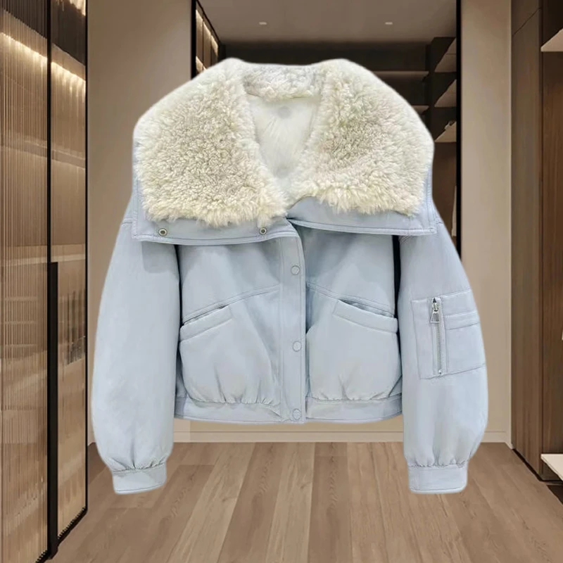 韩版保暖短款外套女2024年冬季新款设计感时尚气质大翻领加厚棉服