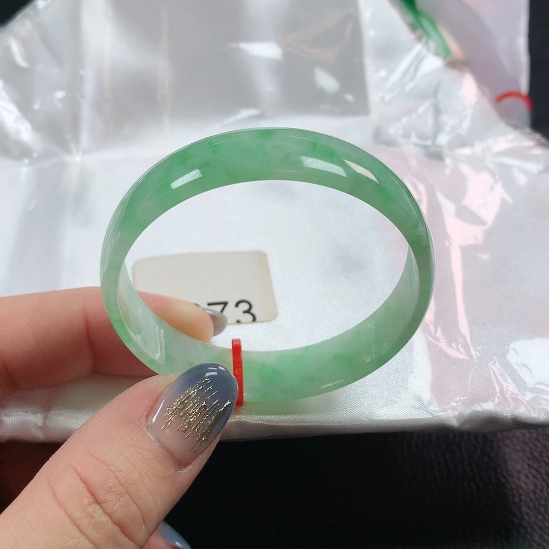 翡翠手镯未镶嵌公主镯881073