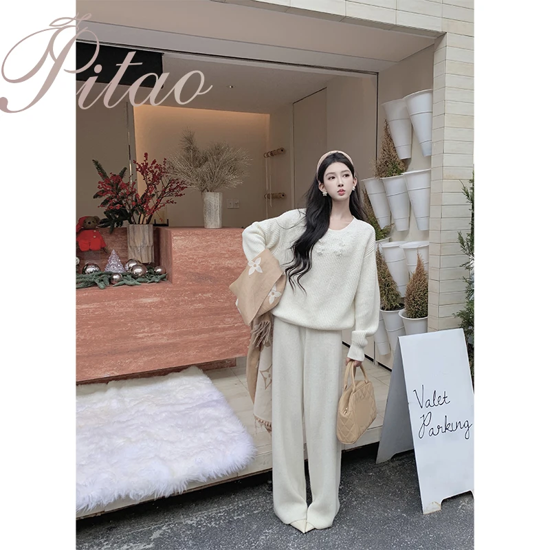 杜屁屁桃PITAO 原创【暖冬回忆】温柔气质立体蕾丝装饰针织衫针织裤