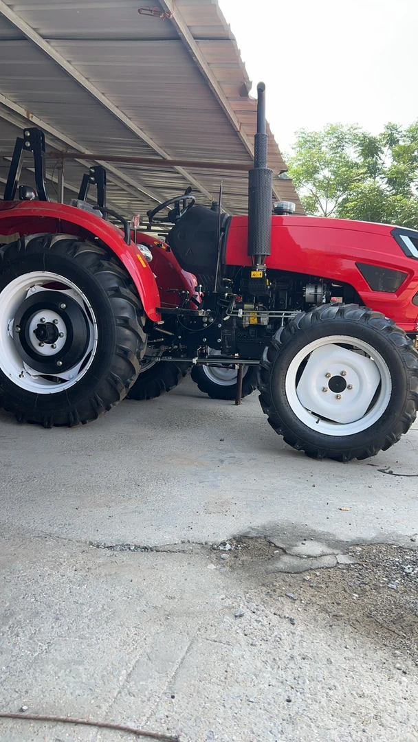 出售农具拖拉机小马力大马力都有