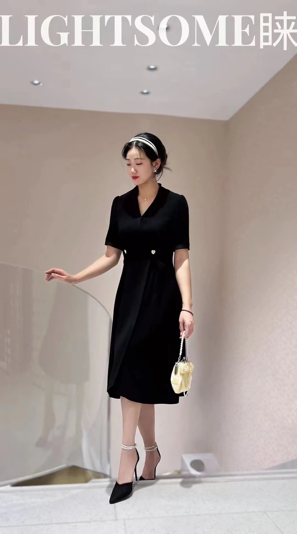 L 新款春款连衣裙