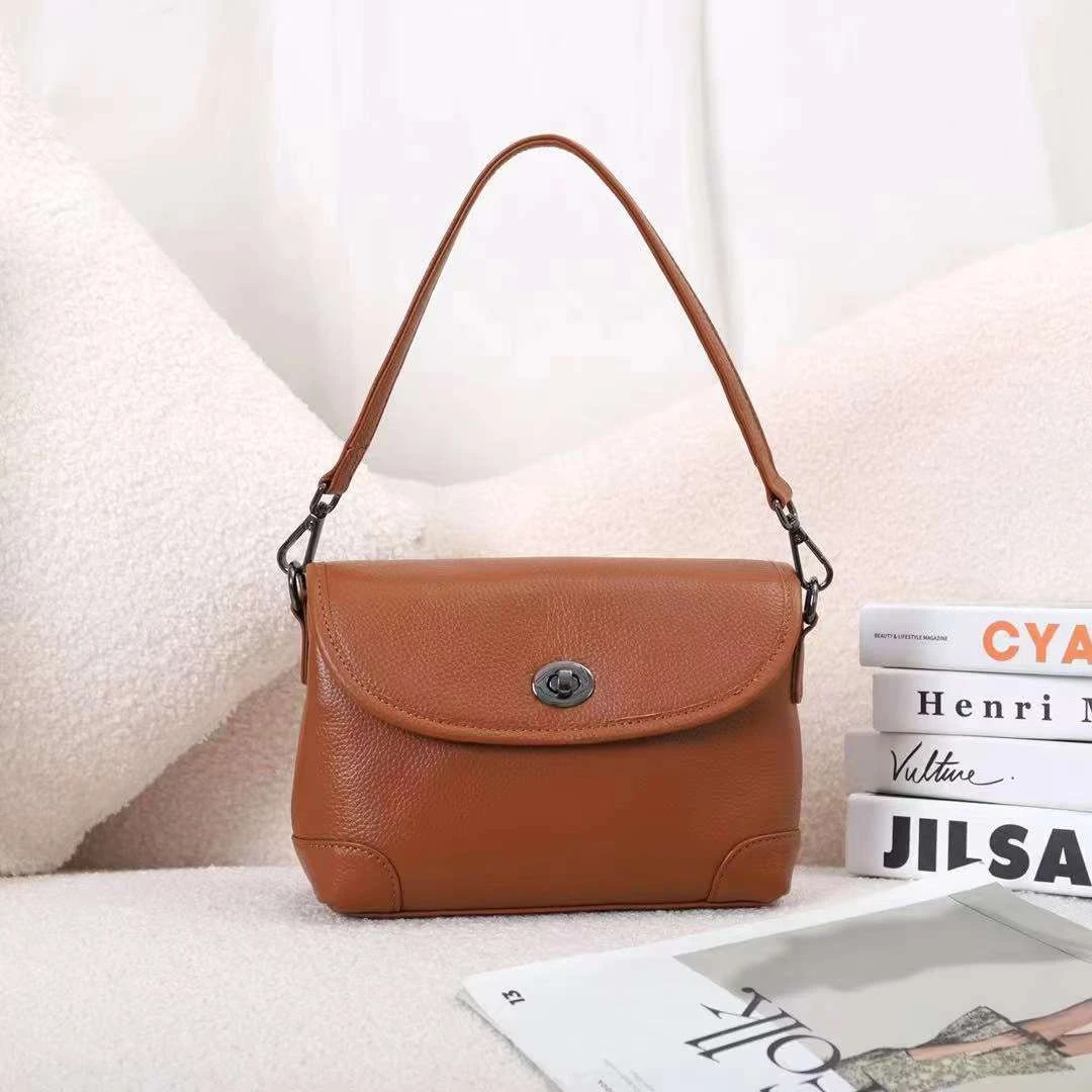 时尚简约斜挎包头层牛皮经典百搭时尚大气单肩8392真皮复古轻奢