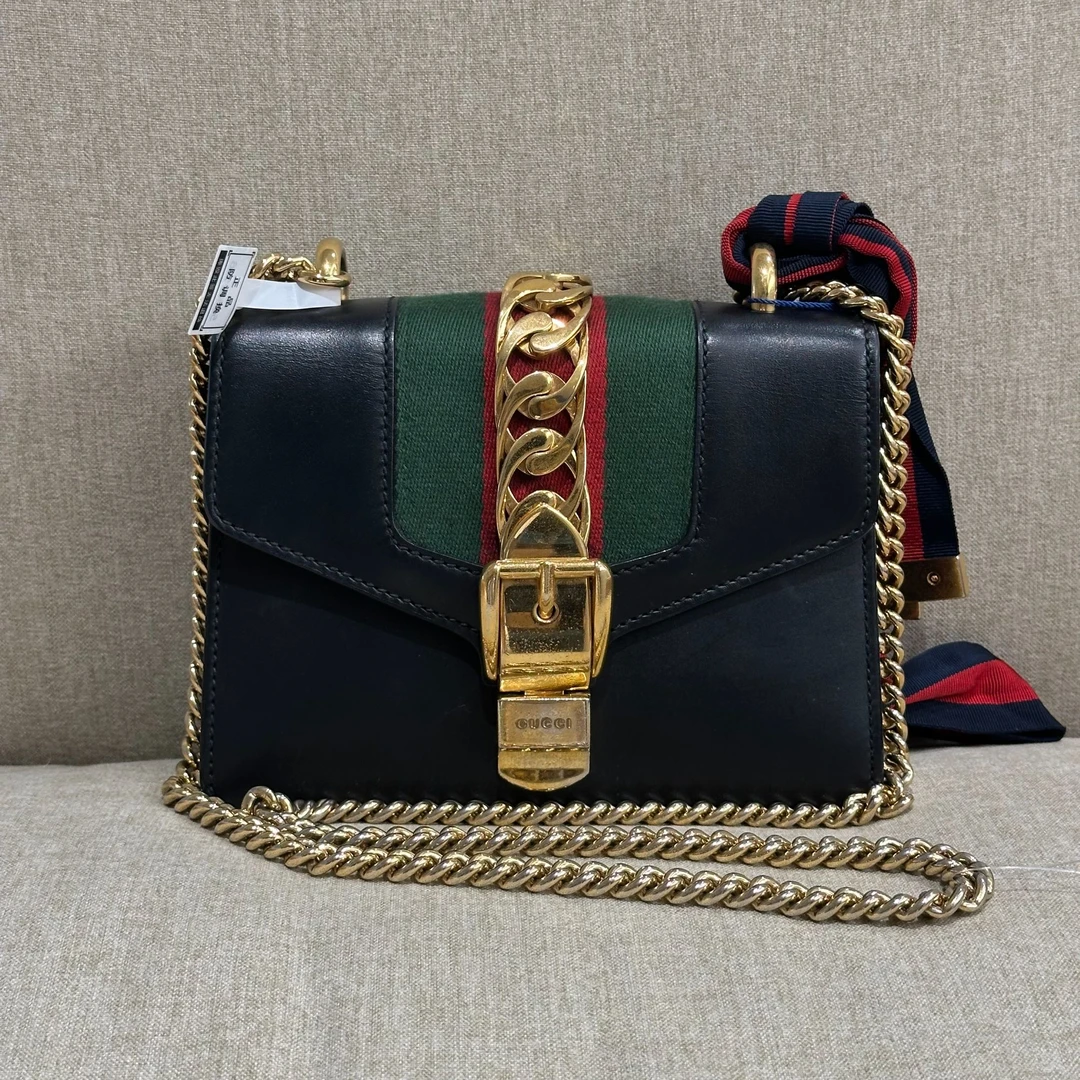 95新 GUCCI/古驰 50611556 古驰黑金小号塞尔维亚单肩包