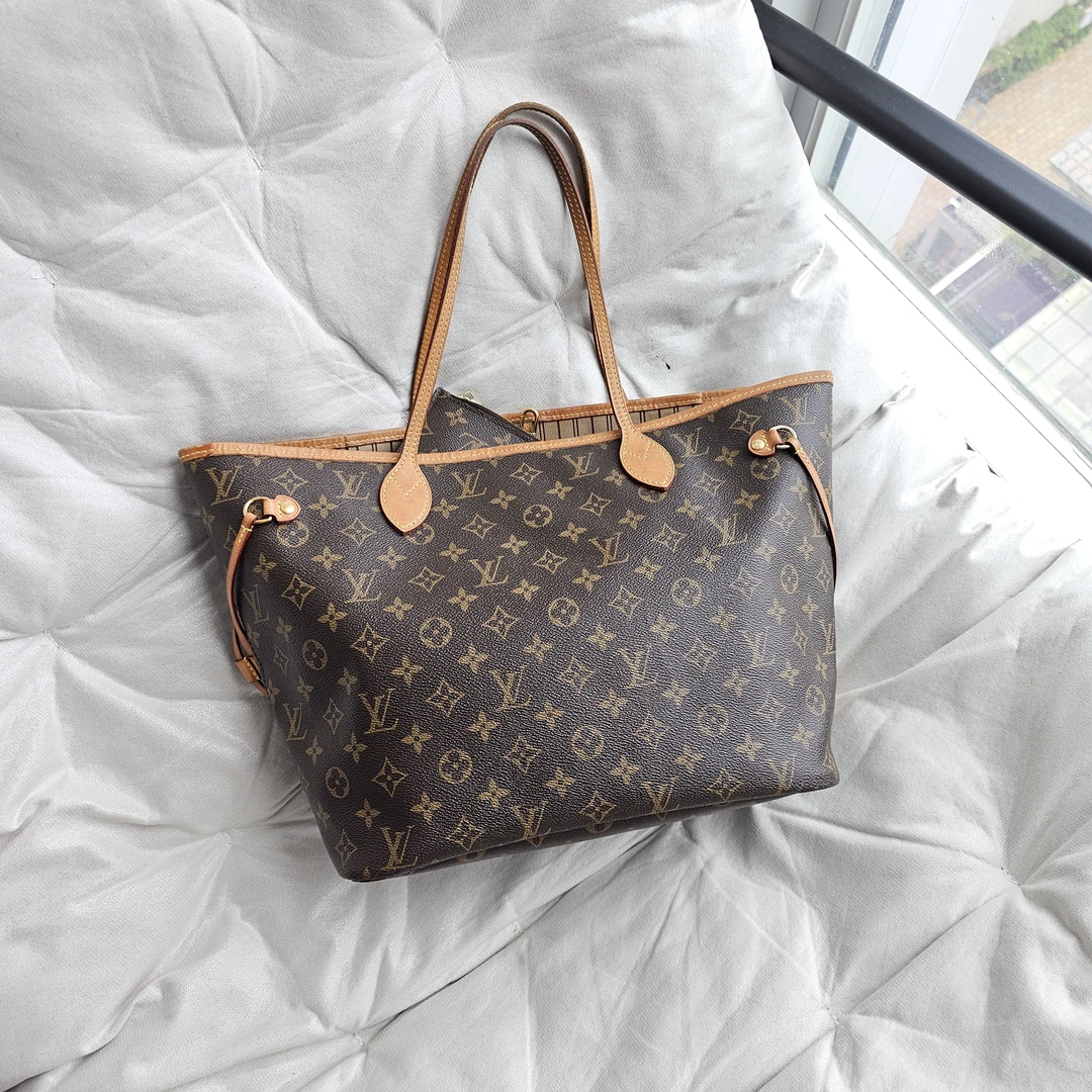 95新 LouisVuitton/路易威登 802843 LV老花中号NF带子袋
