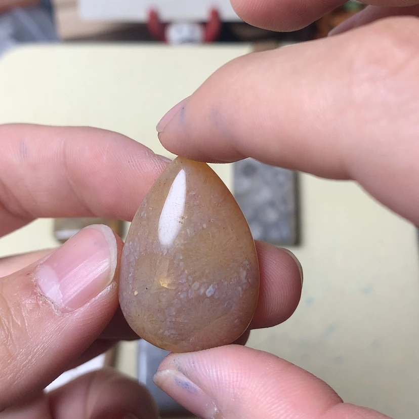 【闪购商品】石英质玉颈饰合金?****