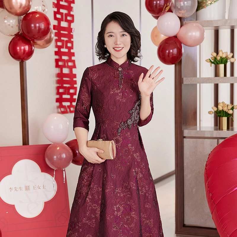 蕾蒂若新款喜婆婆喜妈妈旗袍订婚婚宴旗袍玫紫色A摆连衣裙1280