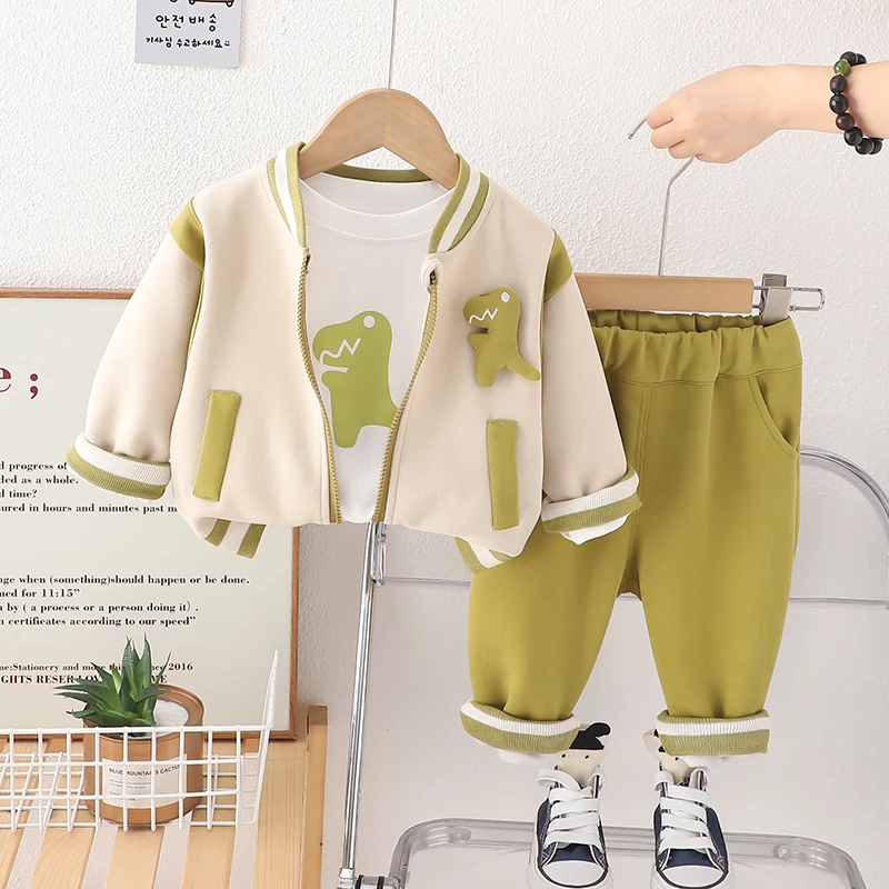 男童帅气秋装套装运动三件套宝宝运动儿童装洋气小童春秋时髦衣服