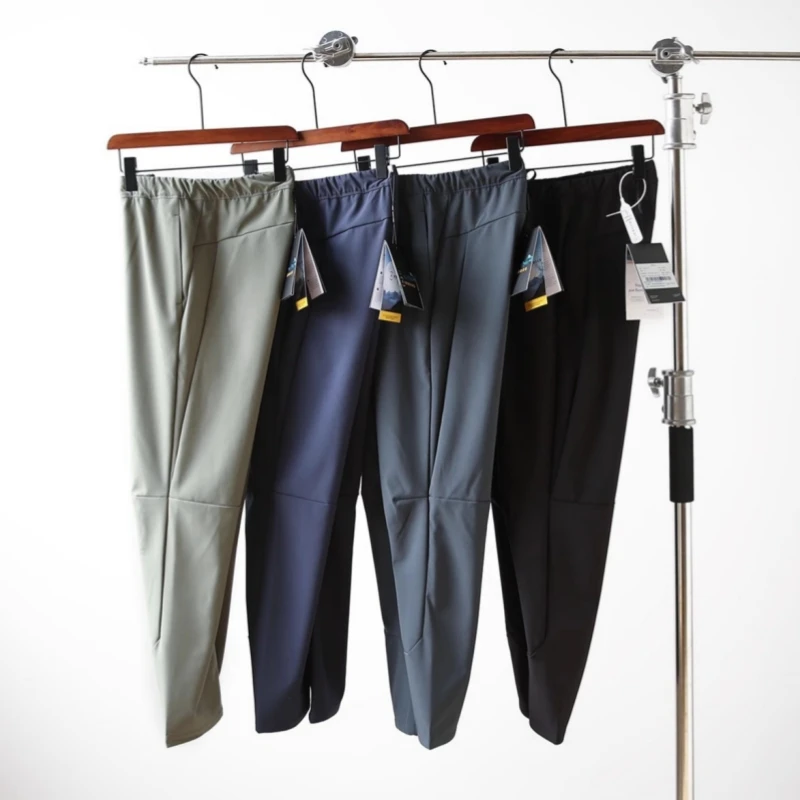 户外防风防泼水自发热暖绒软壳运动裤男秋冬加绒3D立裁版休闲裤男