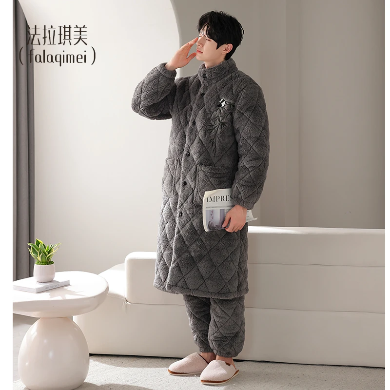 男士睡衣冬季珊瑚绒加绒加厚三层夹棉袄连帽睡袍套装可外穿家居服