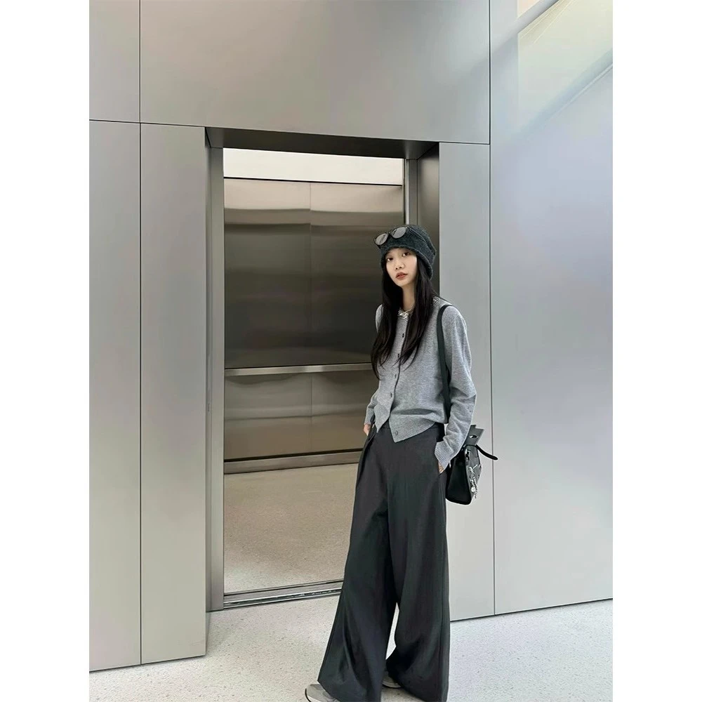 韩系慵懒松弛感灰色褶皱西装休闲裤秋冬季高级感宽松显瘦阔腿裤子
