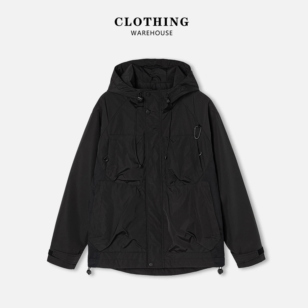 T121 男款春秋季工装冲锋衣夹克潮牌宽松拼接户外连帽外套617墨黑