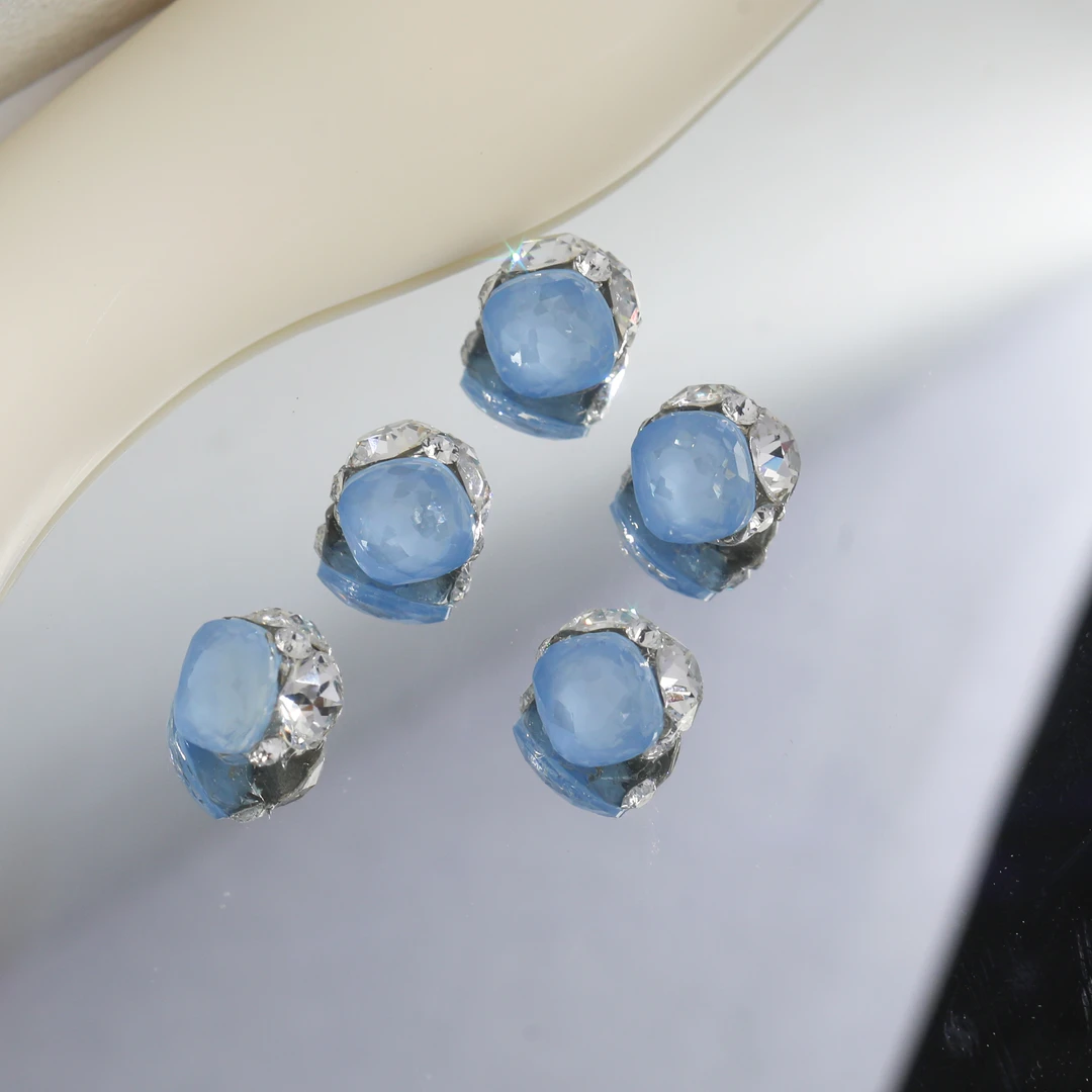 美甲钻饰品正品华子成品堆钻8mm穹顶肥方圆尖4483精致高品超闪